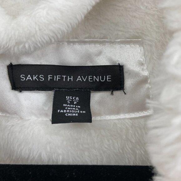 SAKS FIFTH AVENUE White Super Soft Cozy Wrap Robe Size Small - Picture 6 of 8